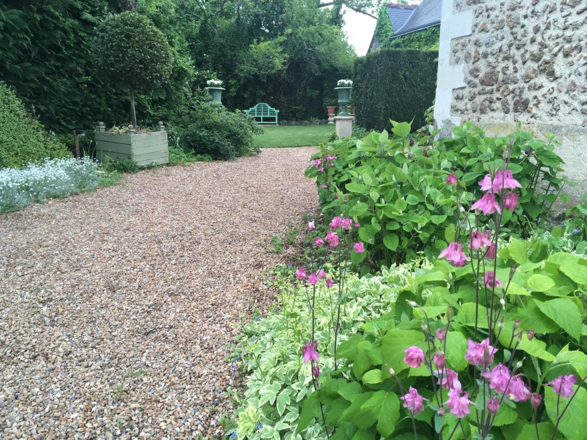 Gite Du Manoir Monnaie Extérieur photo